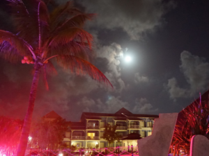 Cuba, Night, Sky, Moon, red light